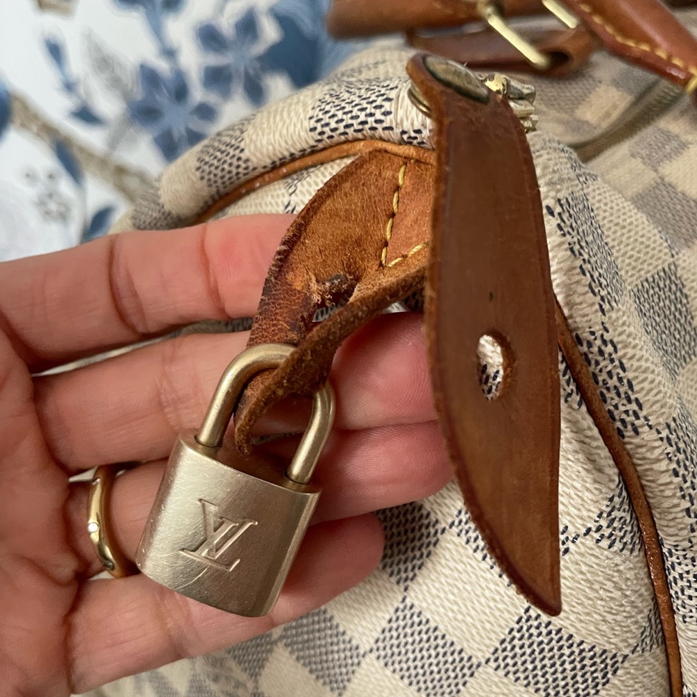 Louis Vuitton Damier Azur Canvas Top-Handle Tote in Beige and Brown 35 - Picture 4 of 11